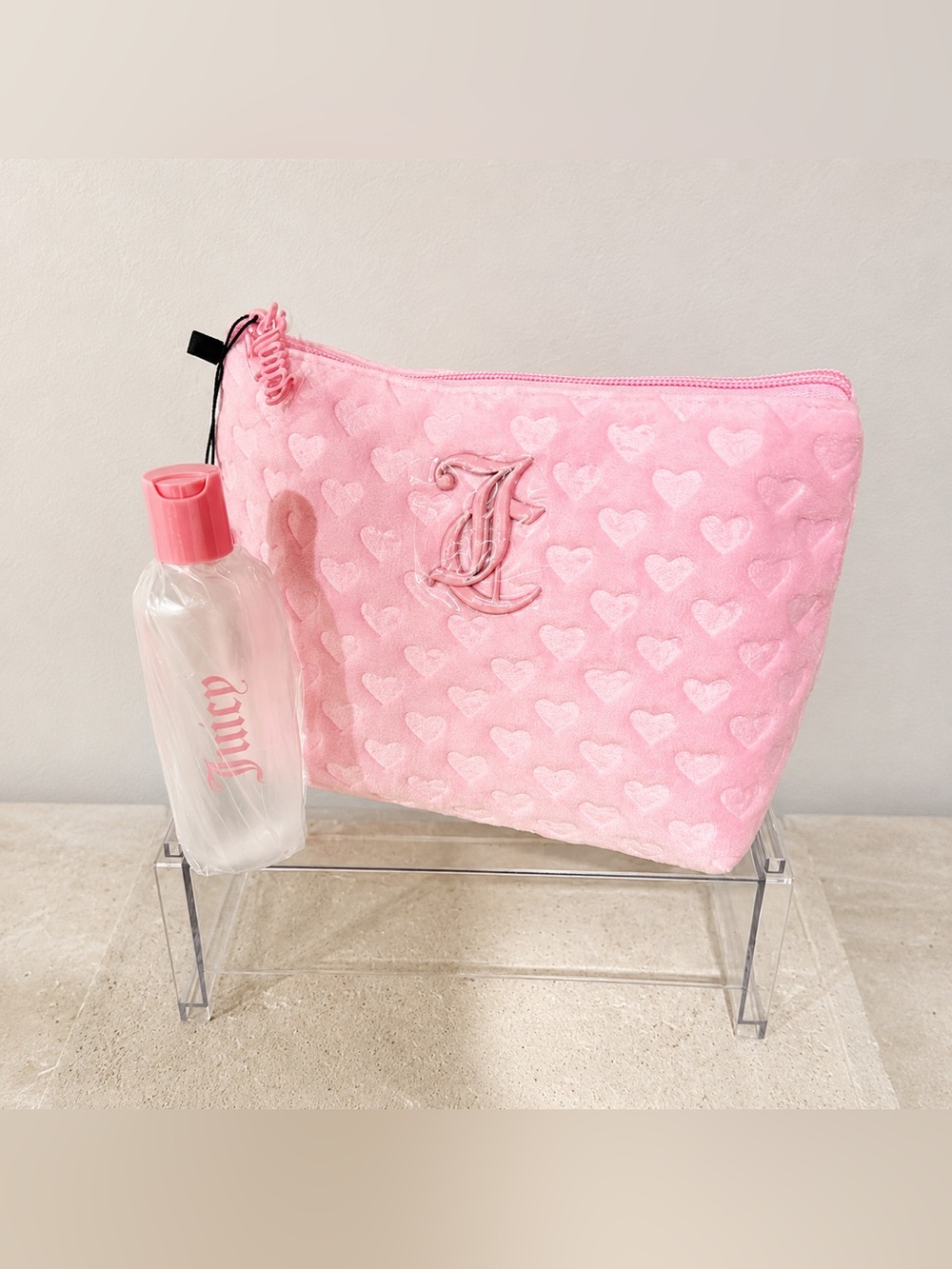 Juicy Couture Pink Heart Cosmetic Makeup Bag NWT Y2K